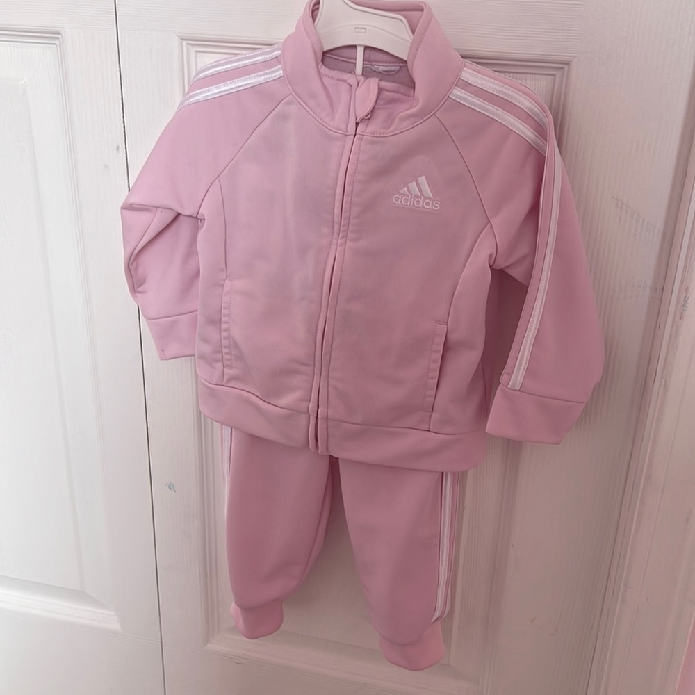 Light pink girls tracksuit